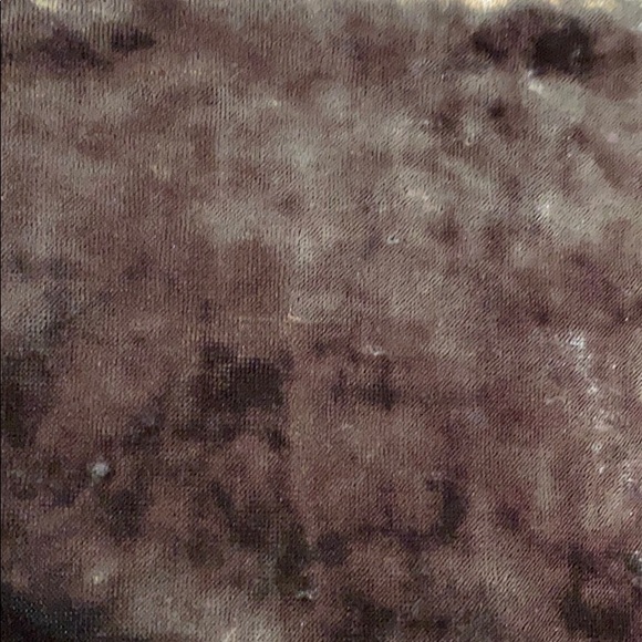 American Eagle velvet tank with spaghetti straps - Picture 3 of 4